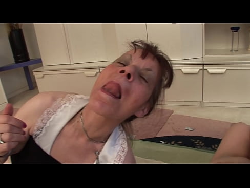 ❤️ Две баби и един дядо правят тройка ❌ Руско порно в bg.niceporn-tv.ru ❌