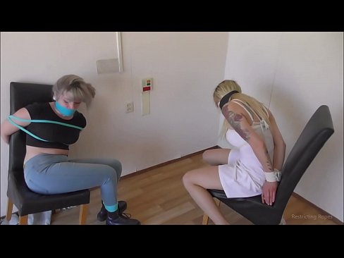 ❤️ Пристрастен / с вързани ръце и уста / девойка в беда ❌ Руско порно в bg.niceporn-tv.ru ❌